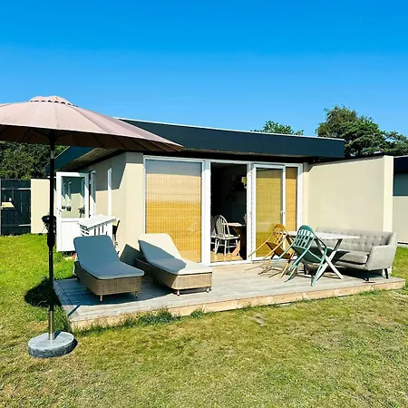 펜션 House With Dock And Lighthouse View On Kegnaes *
